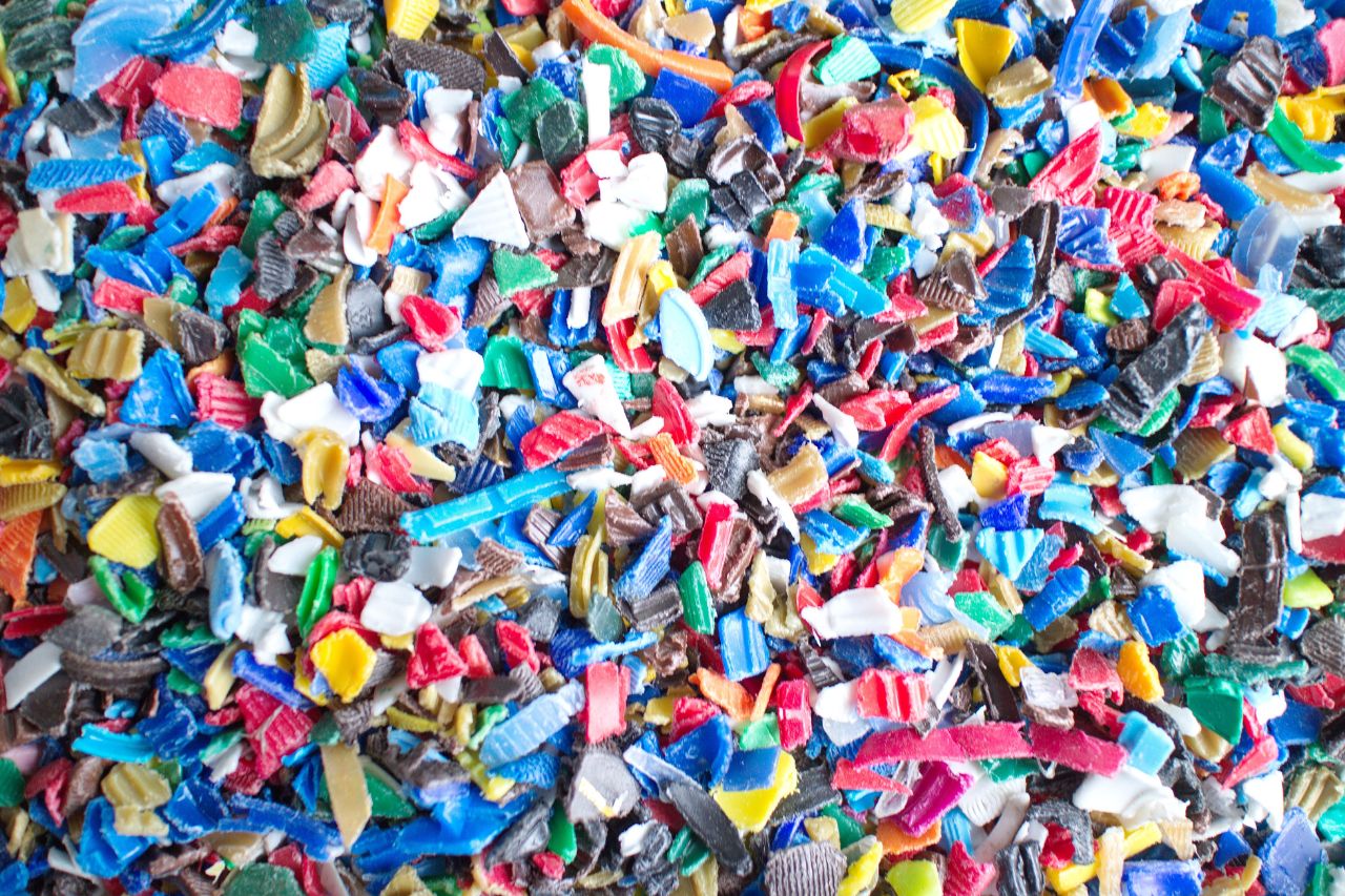 Qual a importância do processo de moagem de plástico?