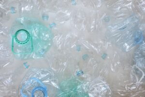 Reciclagem que faz o resíduo plástico desaparecer (literalmente)?