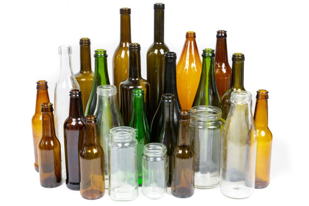 Reciclagem de vidro: o que vai e o que não vai para o ecoponto verde?